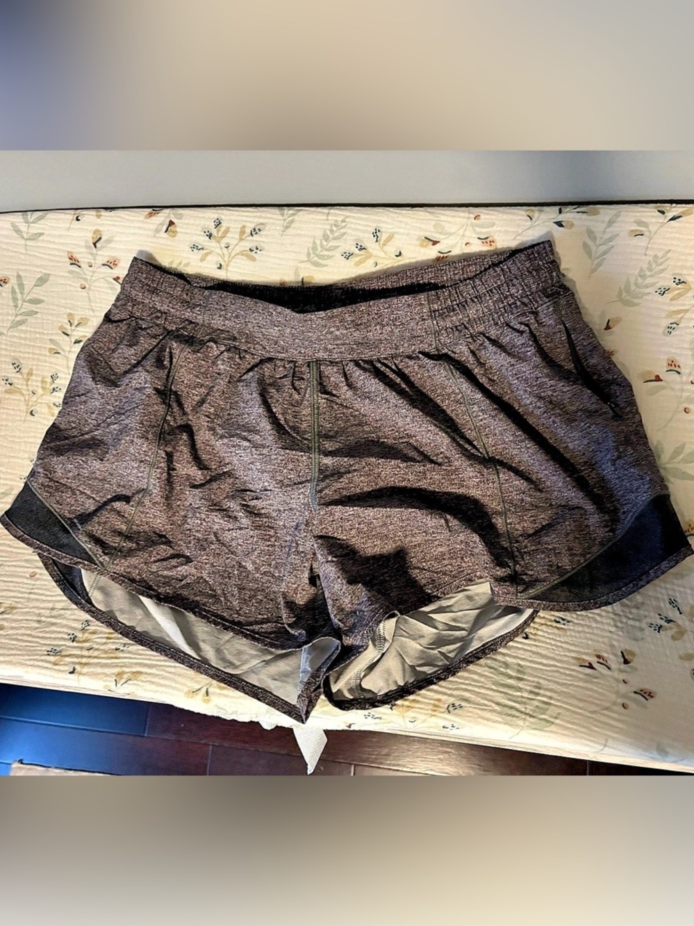 lululemon Hotty Hot Low-Rise Lined Shorts Gray